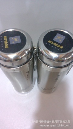 紹興柯橋日用百貨批發部 不銹鋼保溫杯批發首選，吊帶學士杯與博雅系列熱銷中