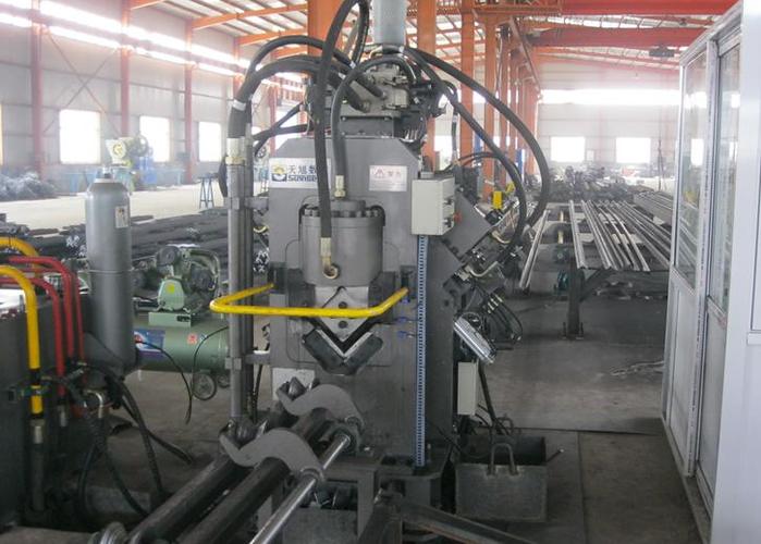 [供應(yīng)]  tbl0707高速數(shù)控型鋼聯(lián)合生產(chǎn)線(單剪)   濟南天旭數(shù)控機械